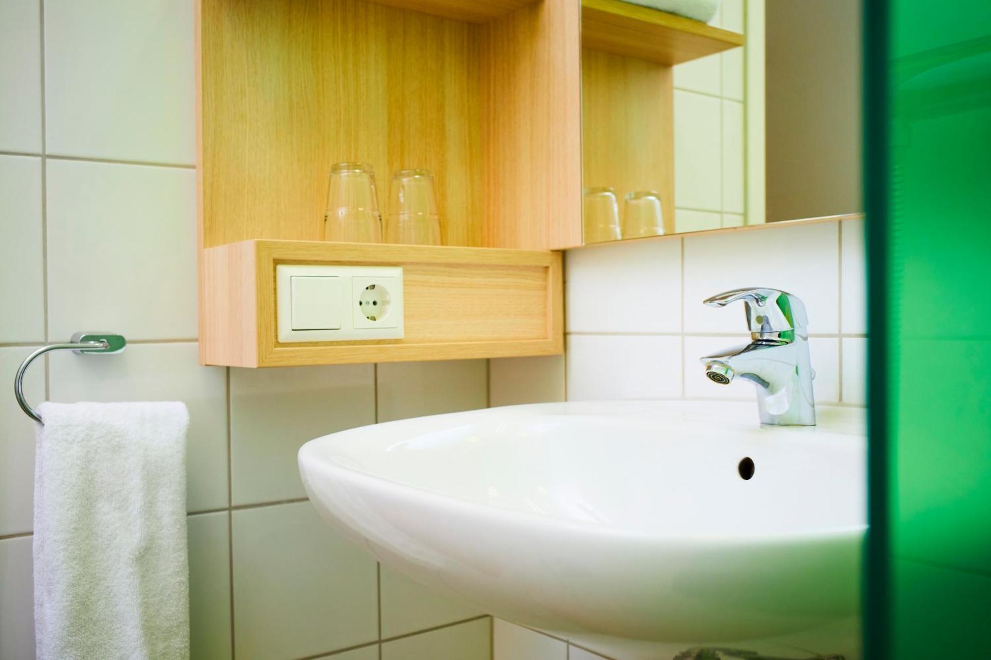 Gaestehaus Im Lwh Линген Экстерьер фото